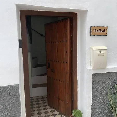 The Nook Canillas de Aceituno