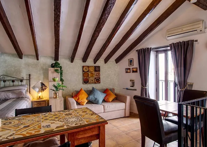 The Nook Canillas de Aceituno